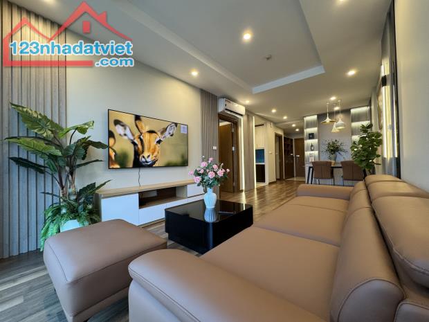 Cần bán căn hộ chung cư Dự án Goldmark City 136 Hồ Tùng Mậu.thoáng mát, view đẹp, nhỉnh 4