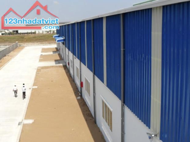 [ms828] - BÁN KHO XƯỞNG TẠI KCN ĐỨC HOÀ, LONG AN 3000M2- ĐIỆN 400KVA, PCCC TỰ ĐỘNG