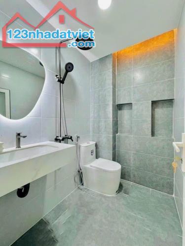 Bán nhà bình tân 4.5x12m, 3 tầng, 4PN sân phơi ở  2,38 tỷ 𝟎932.677.567(Thành Danh) - 3