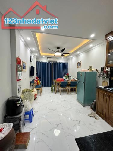 Mặt phố Hoàng Mai kinh doanh sầm uất, 2 ô tô tránh, nhà mới thang máy 37m2 giá chào 8.5 tỷ - 5