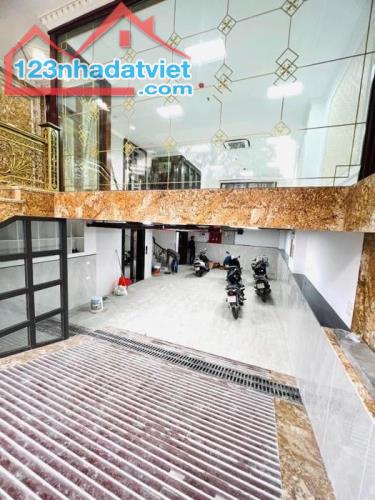 Tòa nhà văn phòng 7 tầng thang máy Đường Nguyễn Xiển, Quận Thanh Xuân giá 25 tỷ - 2