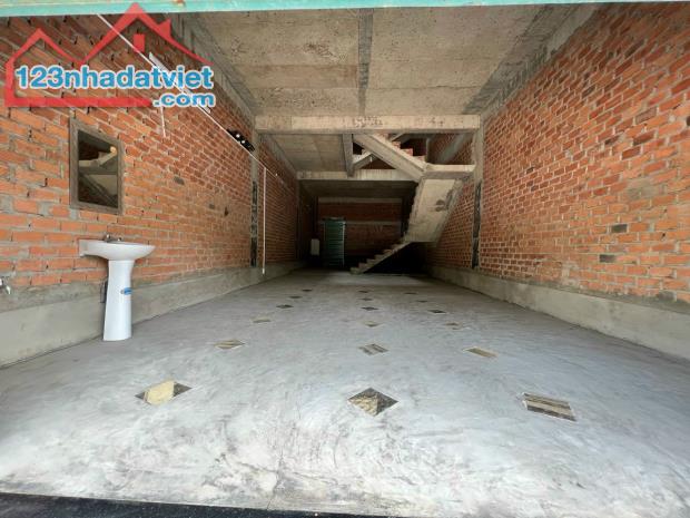 Bán nhà 2 lầu KDC Bửu Long 3, thành phố Biên Hoà. Giá 4,8 tỷ. - 2