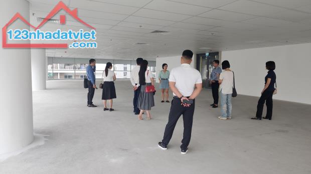Cho thuê văn phòng hạng A tòa Hud Tower Lê Văn Lương diện tích 202m2 giá 462k/m2/tháng - 2