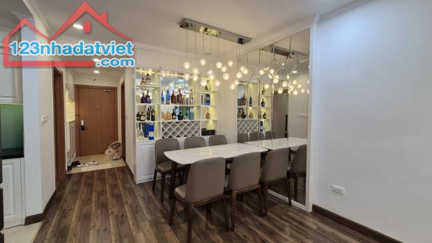 Bán căn hộ chung cư cao cấp S3 Goldmark City 136 Hồ Tùng Mậu 76m2, 2PN, tặng full nội thất - 2