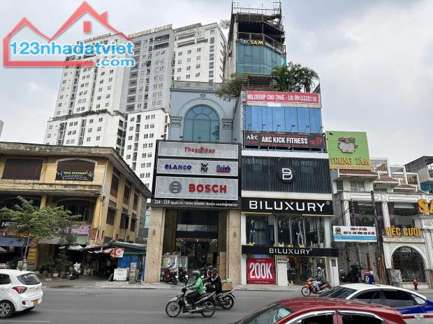 Bán tòa nhà 200m2 6 tầng, MT 8m mặt phố Nguyễn Trãi, Kinh doanh, vỉa hè, 70 tỷ