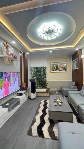 Ngộp Tô Hiệu - Tân Phú HXH - 4 tấm Đẹp BTCT mới ở liền - 64 m2 - 3