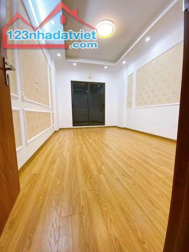 Nhà 2tỷ85 (4T*40m2)  Kinh Doanh, Ngõ xe Tải, 2km ra Đê Yên Nghĩa - 5