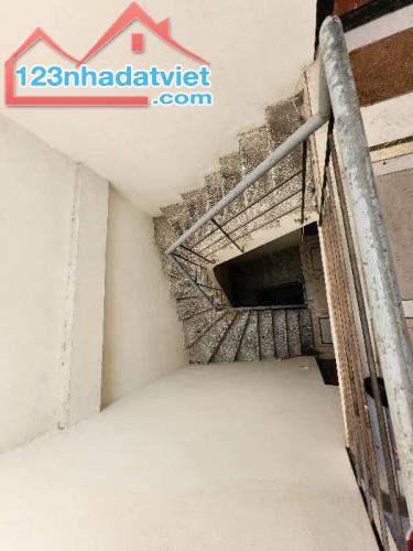 Bán nhà phố Dương văn Bé, Hai Bà Trưng 44m, 5 tầng. Giá: 7.4 tỷ - 4