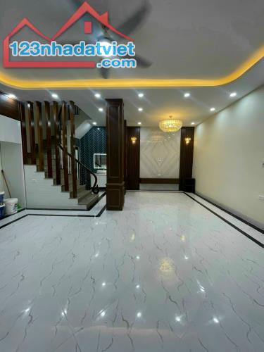 Bán nhà La Khê, cách 100m ra ga tàu điện trên cao, đường 12m, ô tô tránh đỗ thoải mái, 51m - 1