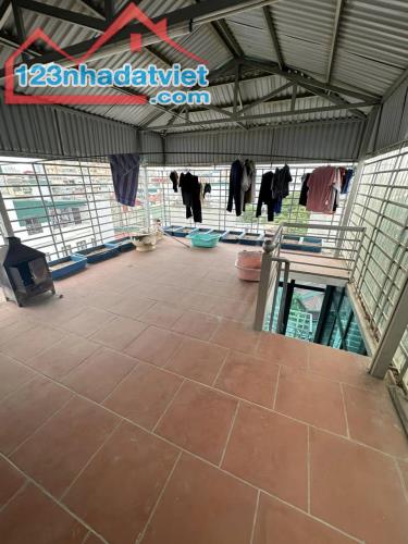 Bán nhà ngõ 42 Thịnh Liệt 6 tầng, 42m, vị trí đắc địa, ô tô tránh nhau, giá nhỉnh 6 tỷ - 2