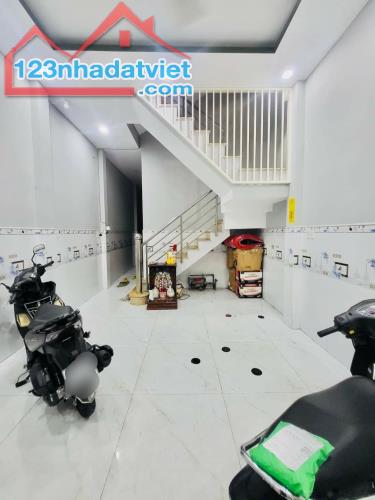 Bán nhà Hẻm xe hơi Khuông Việt, Tân Phú, 4 tầng, 4x18M ( 72M2 ), 8,75 tỷ ( TL ) - 2