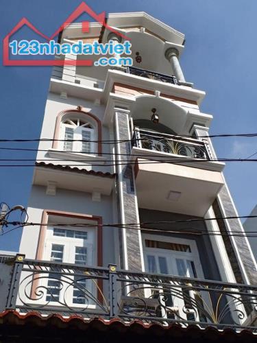 Bán nhà MT KD Nguyễn Phúc Chu, P15, Tân Bình, 101m2, 6 tầng, thang máy.