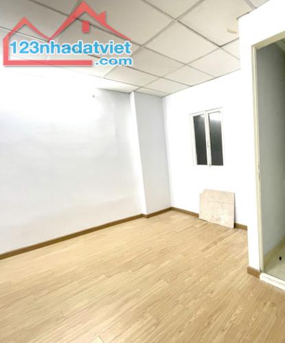 Cần Bán Nhà Mặt Tiền Đường Nguyễn Duy Dương, Phường 4, Quận 10, 29m2 - 4