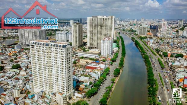 Bán rẻ căn hộ cao cấp Grand Riverside 3 phòng ngủ trung tâm TP.HCM - 5