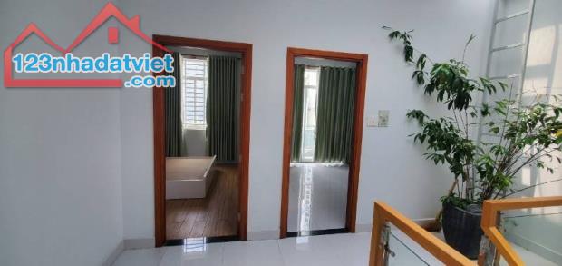 Cho thuê phòng mới sạch đẹp gần sân bay đường Nguyễn Văn Trỗi, P1, Q.Tân Bình - 1