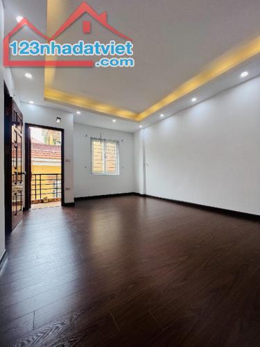 Bán Nhà 38m2 x 5T - Trần Cung - Từ Liêm - Ô tô gần, giá 5.45 tỷ. - 2