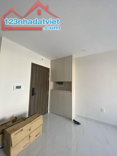 Cần bán 2PN 80m2 Full nôi thất view Đông bắc 3,85 tỷ bao hêt tại Lavida Plus,LH 0938839926 - 3