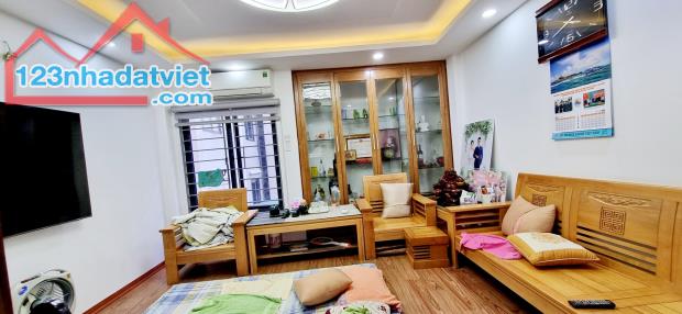 Hiếm, Bán nhà Tây Nam Linh Đàm, 50m2 x 5 tầng, ô tô vào nhà, 12 tỷ - 1