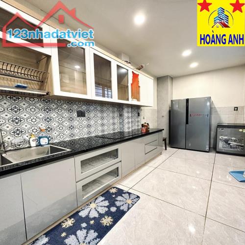 BÁN NHÀ 2 MẶT TIỀN TẠI ĐƯỜNG BÌNH TRƯNG , QUẬN 2 _ 4 TẦNG 5 PN 7 WC _ 164 m2 _ SỔ HỒNG RIÊ - 2