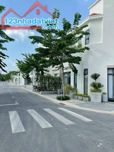 bán 70m2 đất nền ngay toà nhà trung tâm hành chính TPM Bình Dương, ngân hàng cho vay 70%