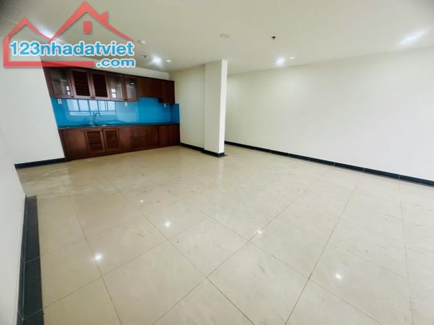 Cần bán Penthouse ngay Chánh Hưng - Giai Việt tòa Samland, nhà mới 100% - 2