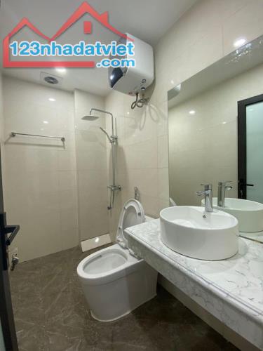 Bán nhà mặt phố Phương Mai Vỉa hè trước nhà 4m Dt 55m Mt 6m x4 tầng Giá 21 tỷ - 4