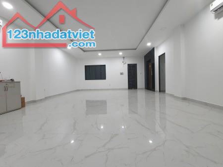 Cho thuê nhà xưởng rộng 450m2 đường Bình Giã, F Nguyễn An Ninh, TP Vũng Tàu