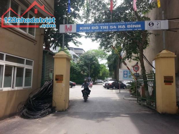 Bán căn hộ Tòa A1 Chung Cư 54 Hạ Đình, LÔ GÓC thoáng, 86m2, 2PN, 2WC, 2 ban công- 3.6 Tỷ