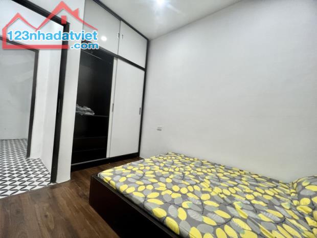 Bán căn hộ mặt phố Minh Khai 135m2, giá 3.33 tỷ - 1