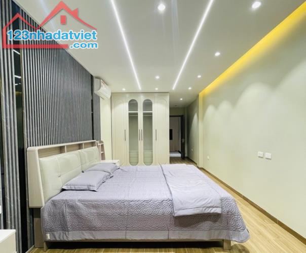 Bán nhà Quận Đống Đa phố Thái Hà nhà 7 tầng thang máy ngõ thông ô tô đỗ 52m2 nhỉnh 13 tỷ - 2