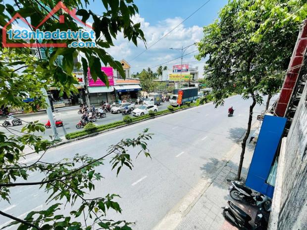 Bán nhà mặt tiền đường Nguyễn Thị Thập - 2