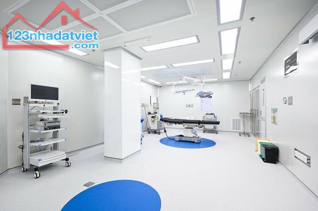 Bán cao ốc 12 tầng Nguyễn Trãi Nguyễn Cư Trinh Quận 1  (14x28) 387m2 giá 445 tỷ TL - 1