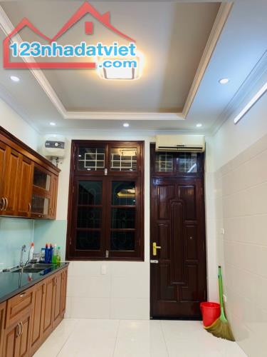 KHƯƠNG ĐÌNH 44M, 4 TẦNG, MT3,5M, GẦN PHỐ, CHÀO 6,35 TỶ. - 3