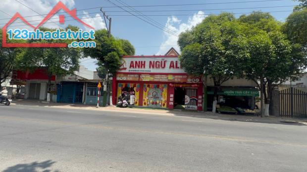 Nhà 2 lầu mặt tiền Nguyễn An Ninh 360m 10x36 , Phường Dĩ An , TP Dĩ An , Bình Dương - 1