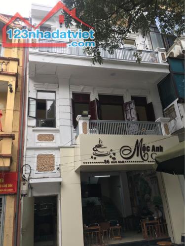 Cho thuê tầng 2 và 3 nhà mặt phố số 86 Hào Nam, Đống Đa, Hà Nội.