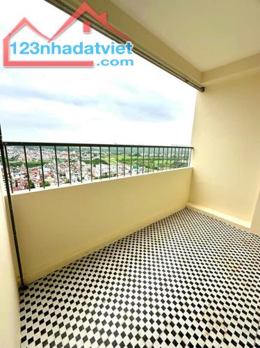Bán căn hộ 3 ngủ 108m2 tại chung cư BQP Thạch Bàn, Long Biên. LH: 0389544873 - 5