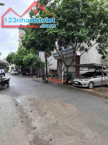 Hàng siêu hiếm, đất phân lô đô thị Văn Phú Hà Đông 50m2, 2 mặt đường ô tô giá 9 tỷ - 2