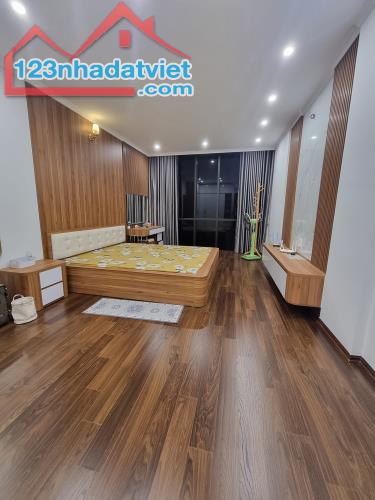 Cần bán gấp nhà phố Duy Tân 60m2, 7T, thang máy full nội thất, 3 thoáng,ô tô,  kinh doanh - 3