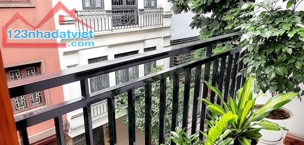 NHÀ PHÂN LÔ!! Nhà kđt Sài Đồng, Chu Huy Mân 50m2, ô chờ thang máy, chỉ 9.9 tỷ. - 5