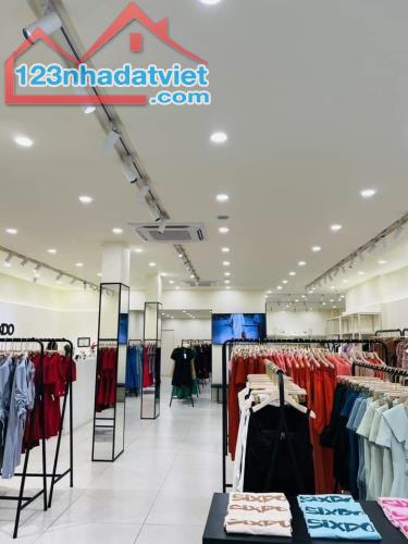 [Mặt Phố] Bán nhà MP Trần Đại Nghĩa,140m2X9T,MT 7m, giá 76tỷ, KD Sầm Uất, Vỉa hè rộng - 2