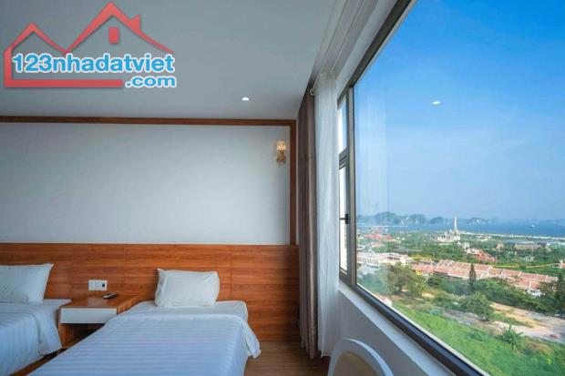 Bán Khách sạn 15 tầng 1324m2 view Vịnh tại mặt đường trung tâm du lịch Bãi Cháy, Hạ Long - 1