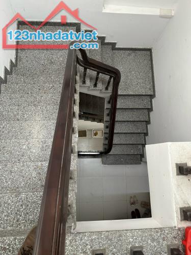 Dãy trọ 17 phòng tại đường kiệt Oto đường Bà Triệu, TP Huế giá bán 7.x tỷ - 1