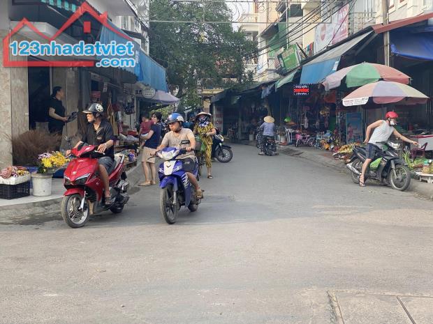 Bán đất tặng nhà kinh doanh buôn bán mặt đường Nguyễn Trung Thành, Hùng Vương, Hồng Bàng - 2