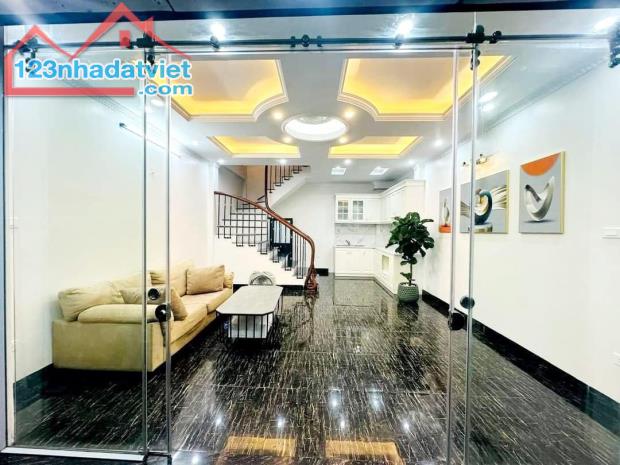 Bán Nhà Kim Ngưu Hai Bà Trưng 31m Kinh Doanh Nhỏ
