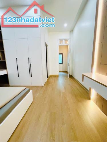 Bán Nhà 33m2 x 5T- Doãn Kế Thiện - Cầu Giấy- Ô tô 10m, giá 5.95 tỷ. - 3