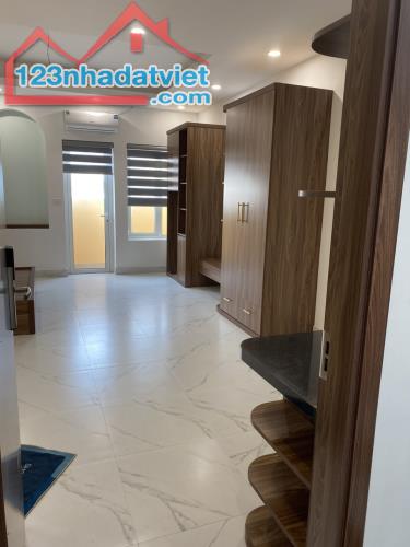 Nhà mới Chính chủ cho thuê 90m2,4T, VP, KD, Nhà hàng, Tôn Thất Tùng, Khương Thượng -25Tr