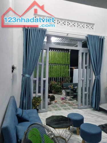 NHÀ ĐẸP - GIÁ RẺ TẠI ĐỨC HÒA - LONG AN. - 4