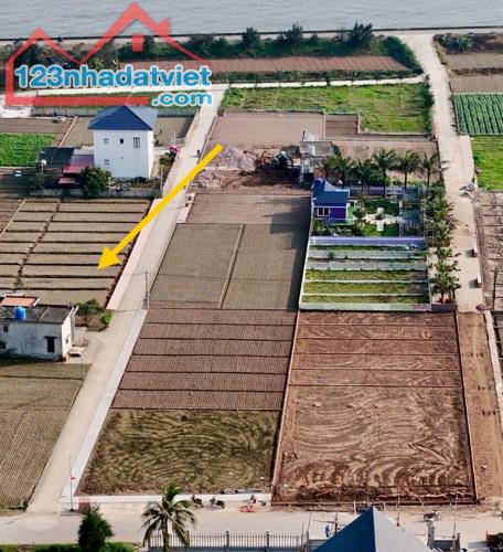 Chính chủ cần bán lô đất biển quất Lâm 100m2 ngay trục đường lên biển