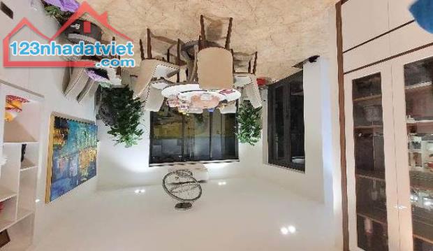 Tôi bán biệt thự KĐT Văn Quán gần hồ Văn Quán 200m2 chỉ 36.8 tỷ. LH 0989.62.6116 - 1