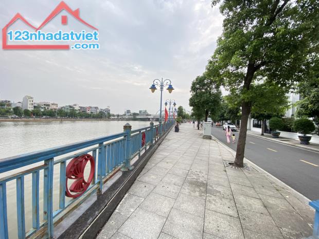 Bán căn biệt thự Hoàng Huy Riverside Lô góc 2 mặt tiền viu Sông, Hồng Bàng, Hải Phòng